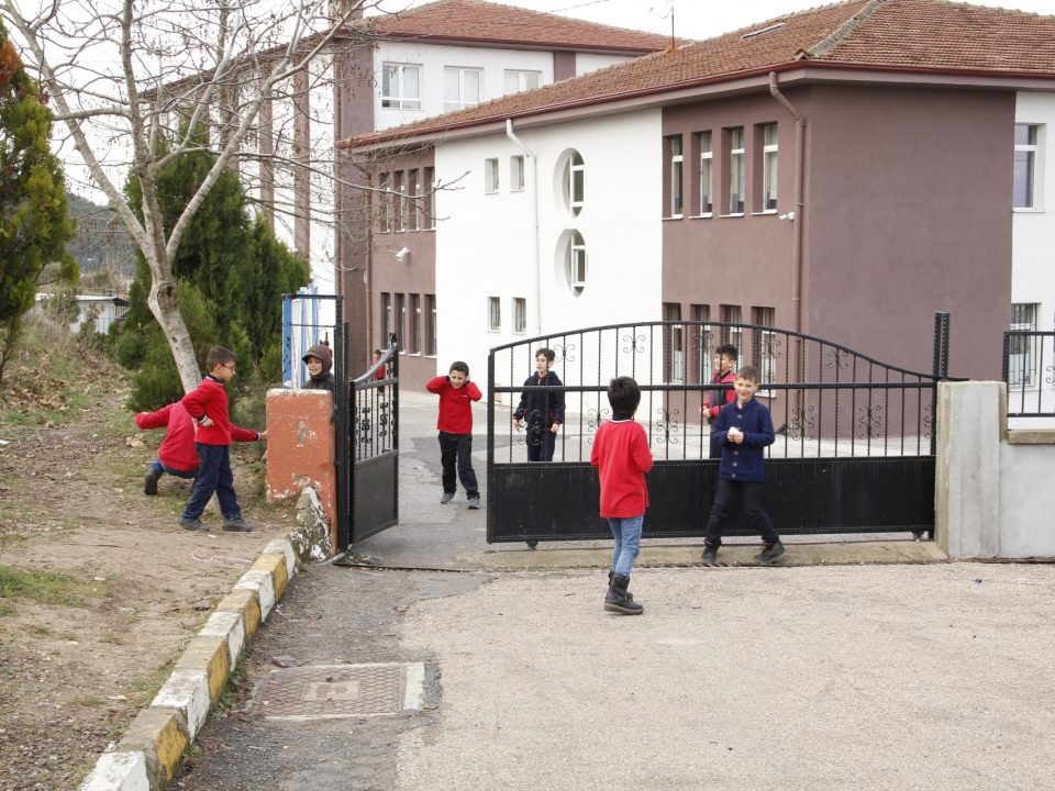 OKULUMUZUN GÜVENLİK, KANTİN, ÇEVRE DÜZENLEMESİ VB. İHTİYAÇLARININ KARŞILANMASI